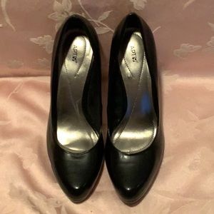 Apt9 black leather platform heels